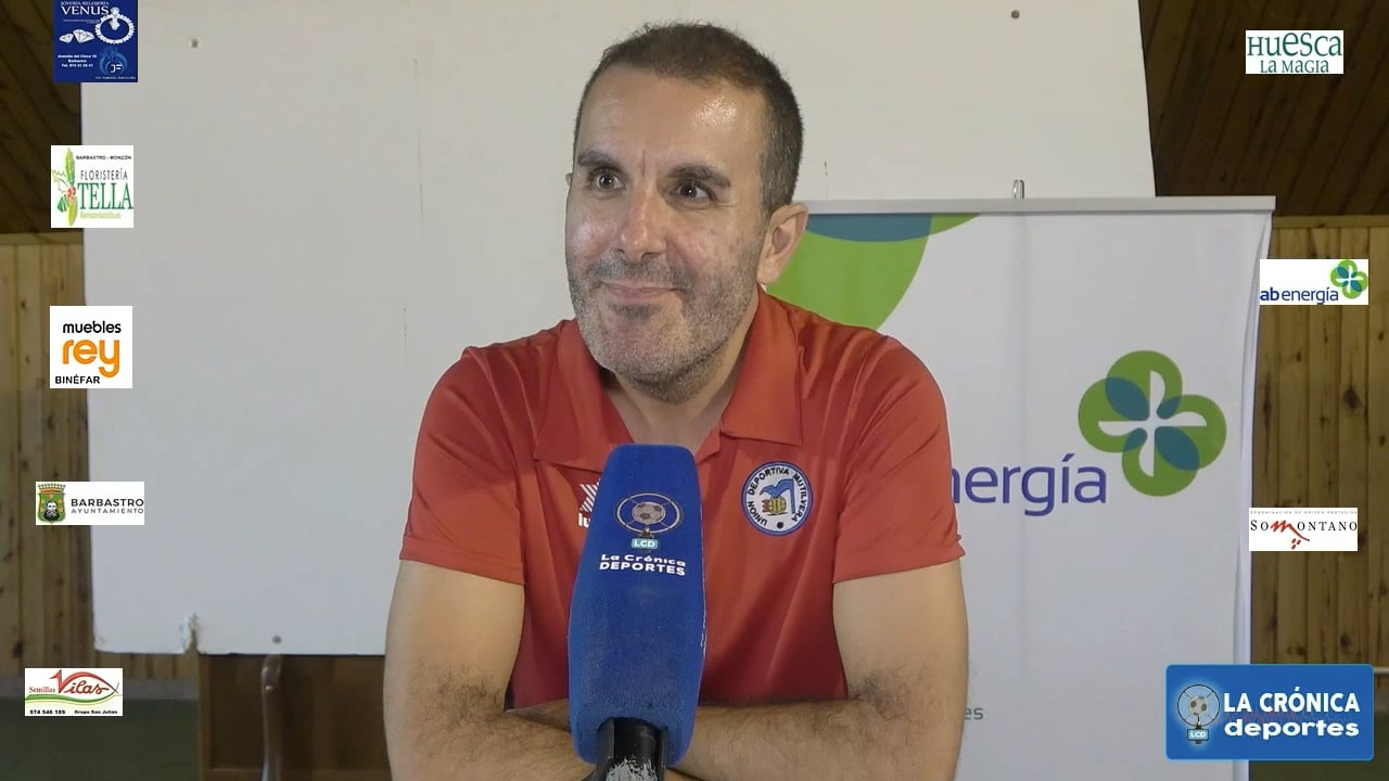 XABI MATA (Entrenador Mutilvera) UD Barbastro 0-0 UD Mutilvera / Jor. 9 - Segunda Rfef