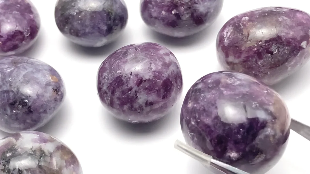 ジェムレピドライト 2 トップクォリティ]スターレピドライトルース（ティアドロップ