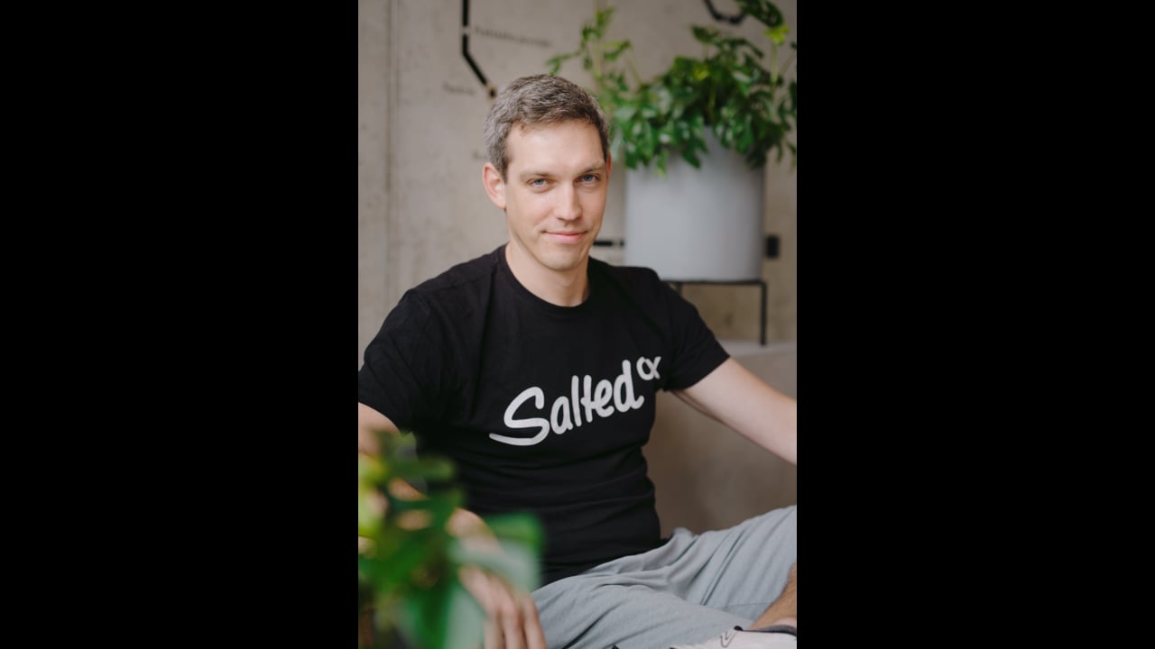 
        
          Martin Váňa
        

        
          –
        

        
          Staff Machine Learning Engineer
        
        