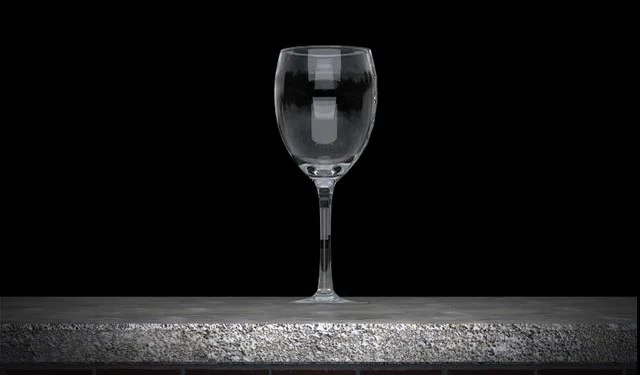 Гиф бокал. Разбитый бокал. Бьющийся стакан. Разбивающийся бокал