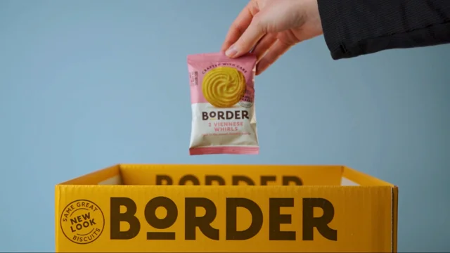 Border Biscuits: 100 Twinpacks, 5 Varieties