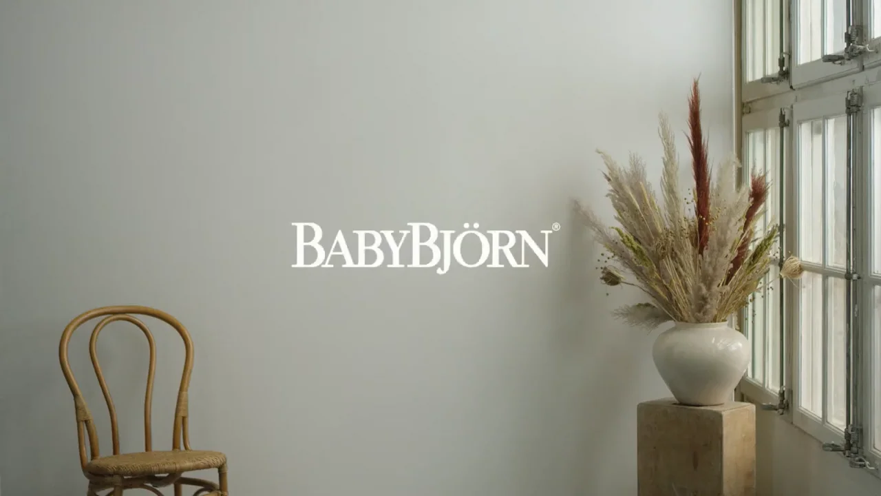 how-to-carry-a-baby-on-your-back-with-baby-carrier-harmony-on-vimeo