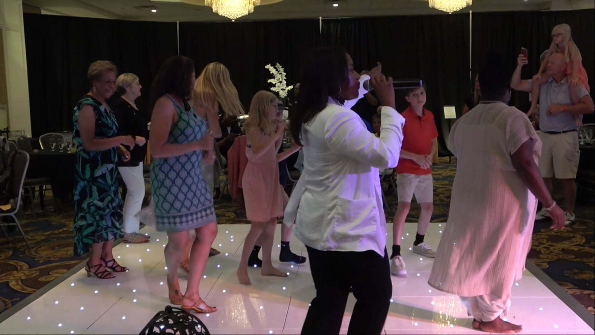 Promotional video thumbnail 2 for DJ Groovin Nikki who Sings and Dances