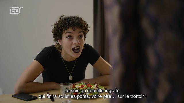 Trailer Ne (me) lâche pas