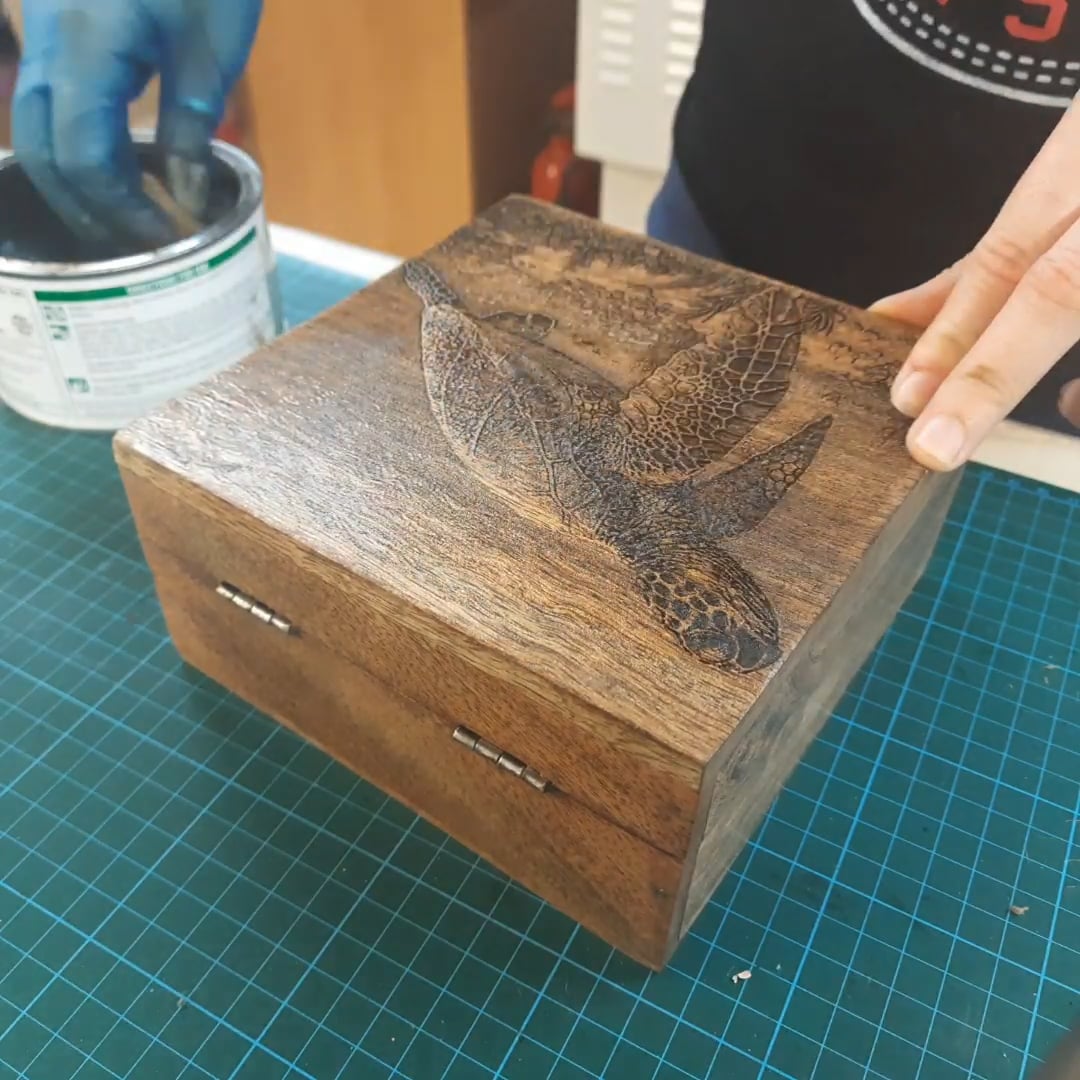 Laser Wood Engraving Pats Wooden Crafts and Engraving