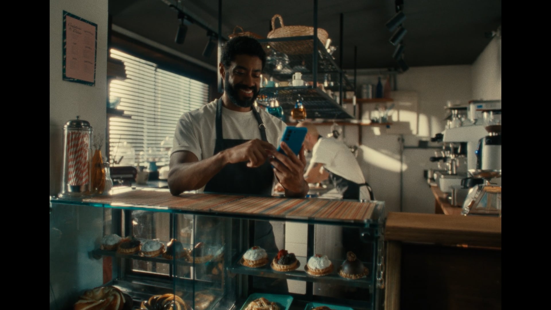 Cora - Cláudio (DC)