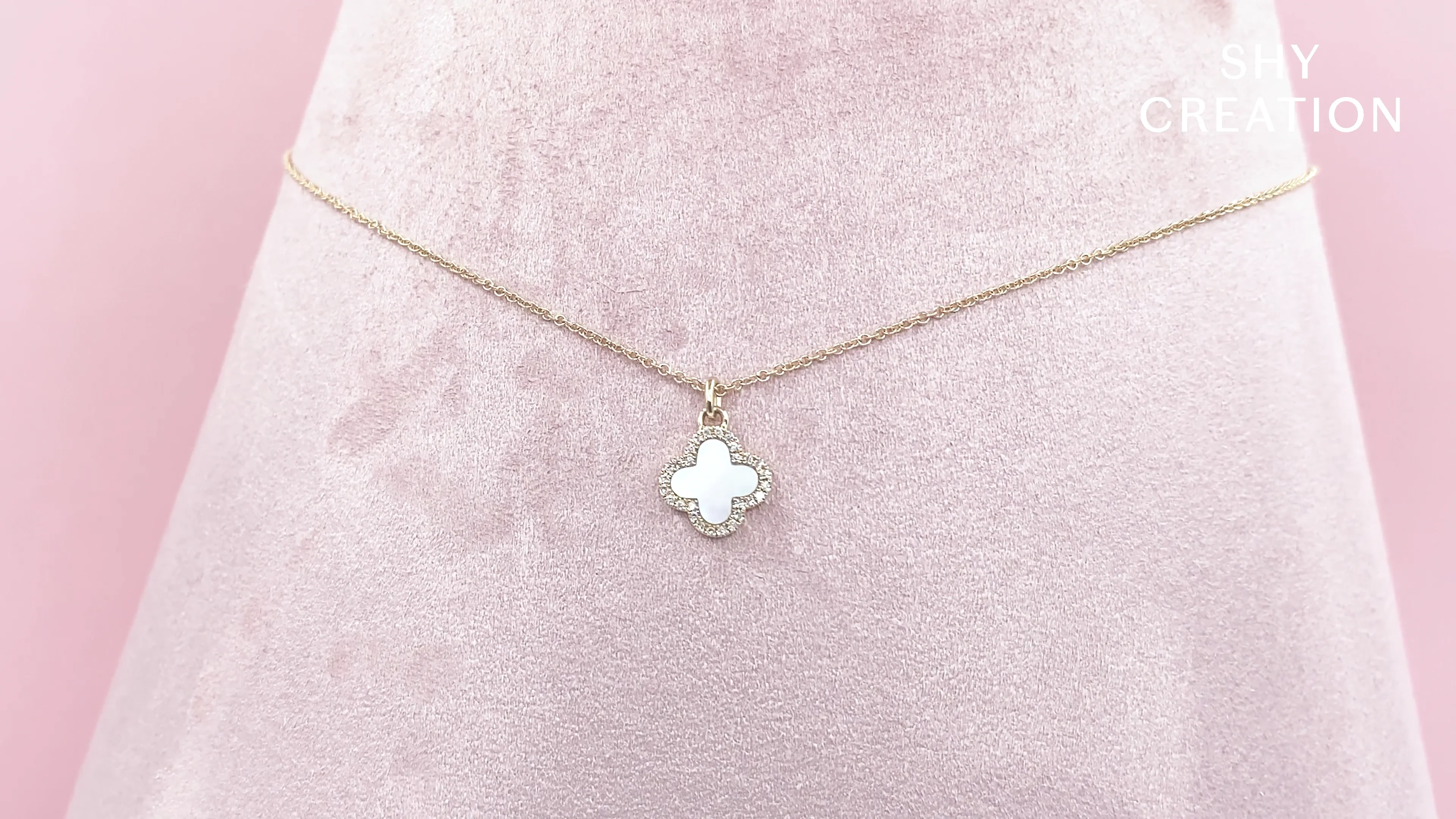 0.08CT DIAMOND & 0.41CT MOTHER OF PEARL CLOVER NECKLACE – Shy Creation