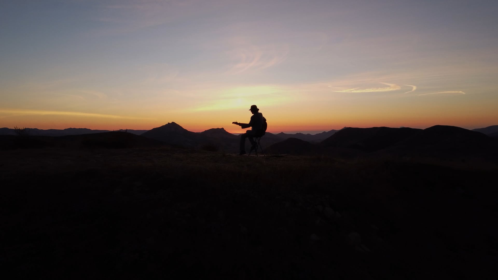 Promotional video thumbnail 1 for Eight-String Guitarist Gary Wooten