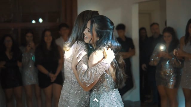 Valentina: 15 Anos de Encanto pela Celebre Momentos'