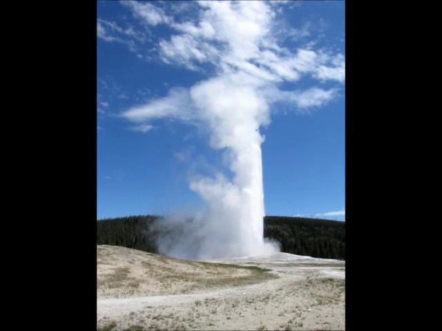 Old Faithful, Yellowstone NP, Wyoming