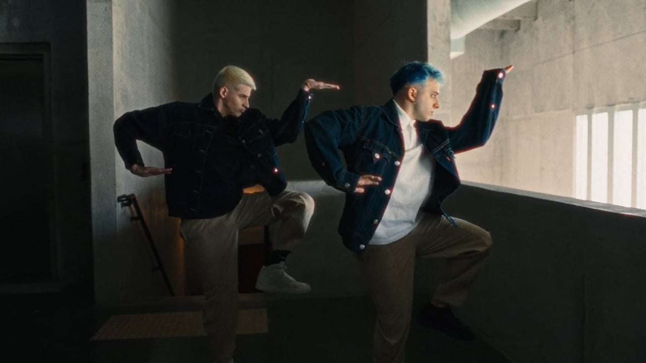 Motorola | Flip & Move