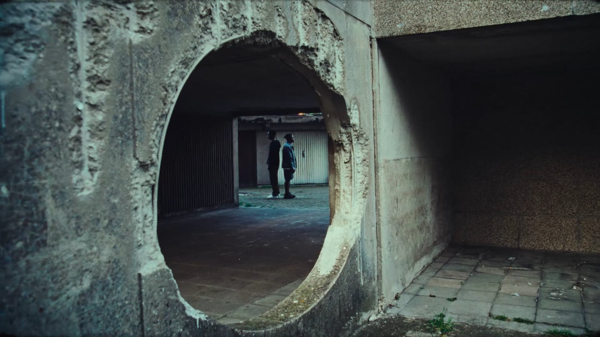 NAVARONE COLE - DE TIJD VLIEGT