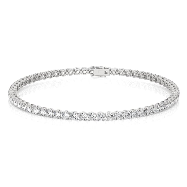 3.50 carat tennis bracelet in white gold with lab grown diamonds