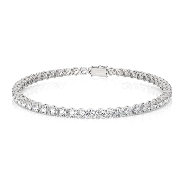5.20 carat tennis bracelet in white gold with lab grown diamonds