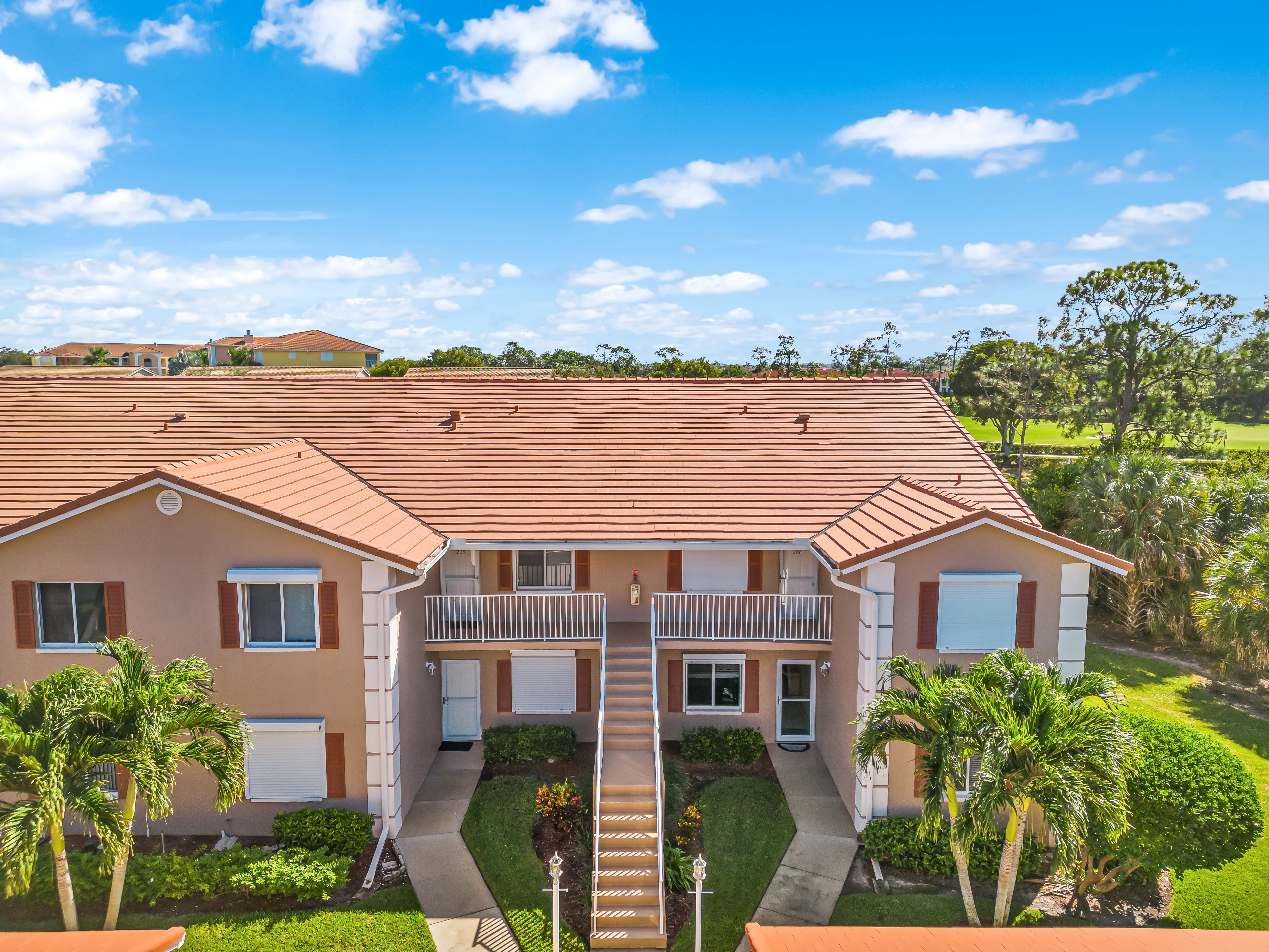 700 Saratoga Circle 205B on Vimeo