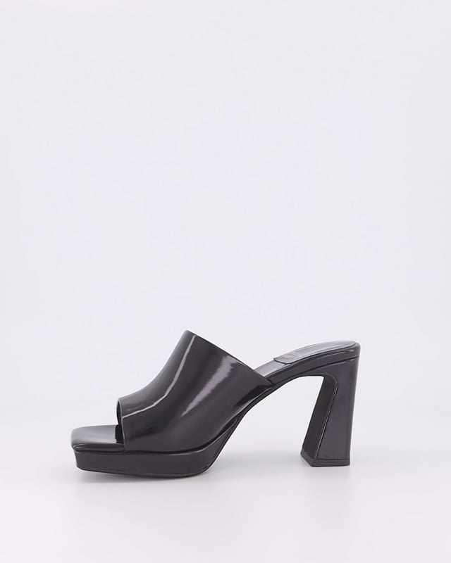 CAVIAR / Black Patent