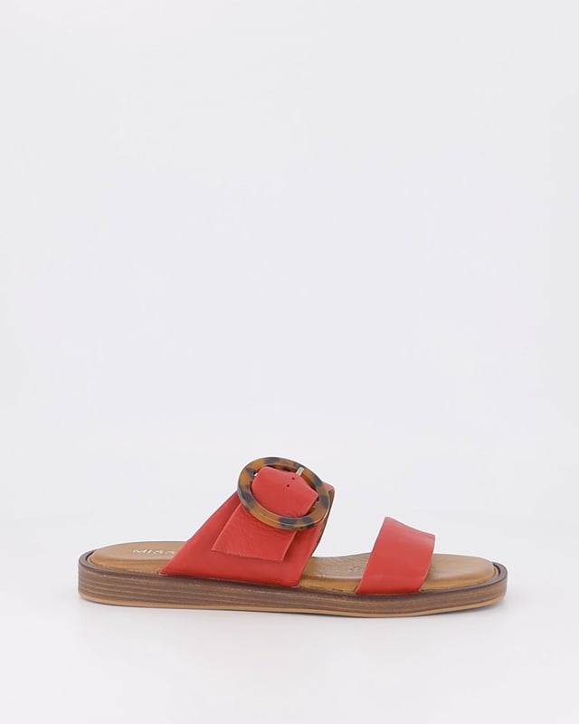 MAIRS / Red