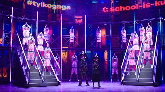 Teatr Muzyczny „ROMA” – We Will Rock You