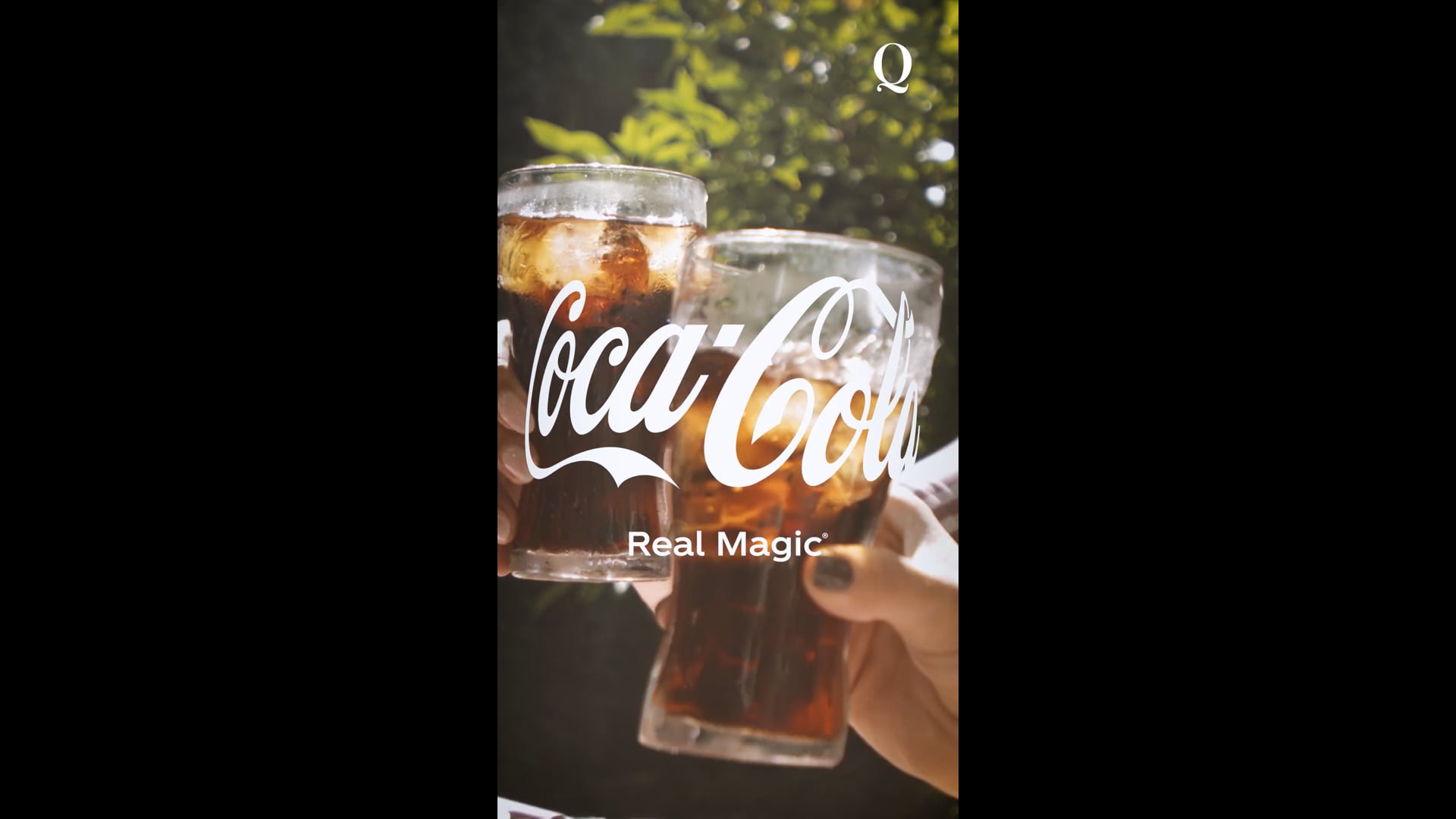 BBQ goes always with a Coca-Cola!
