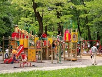V11-Childrens_playground__1383334_HDMP4