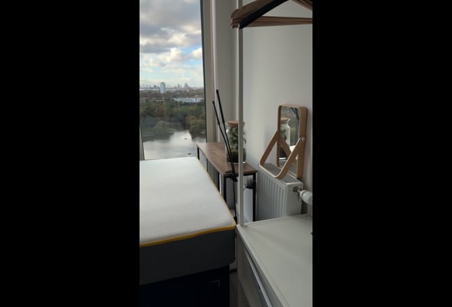 Superb double room Docklands, East London, Newham! Main Photo