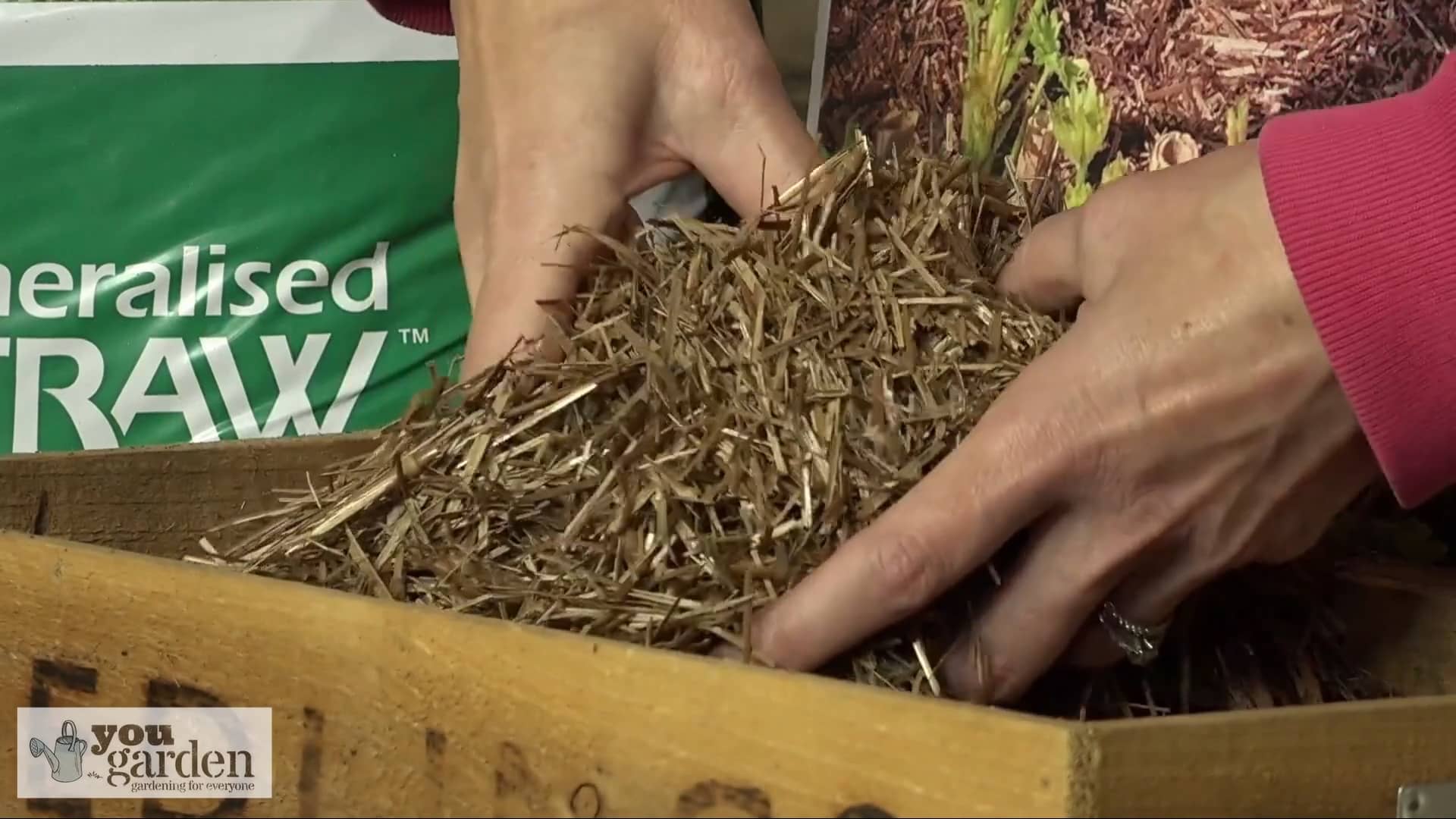 100086 STRULCH Mineralised Straw Garden Mulch on Vimeo
