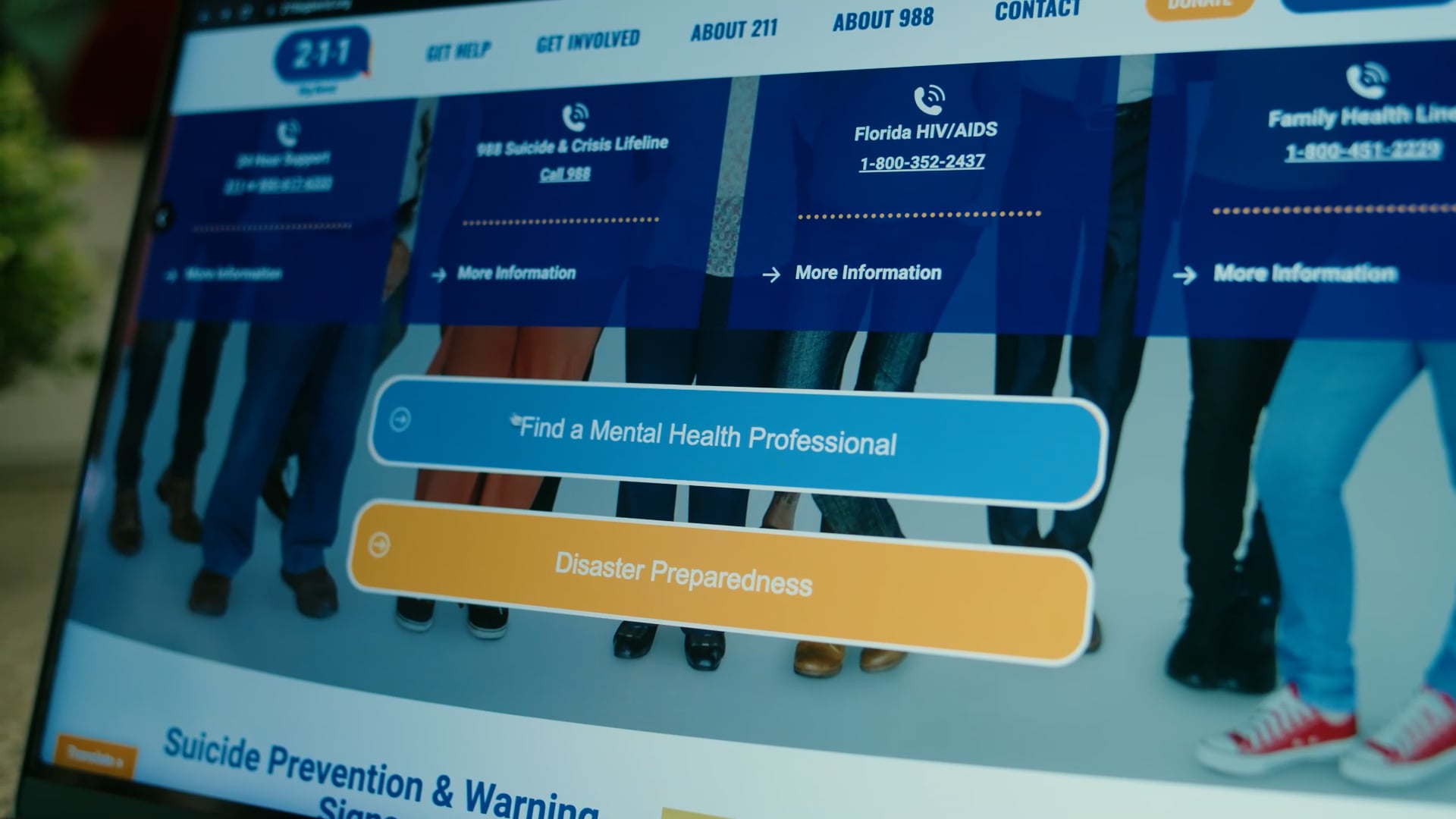 No One Faces Crisis Alone :30 || 211 Big Bend