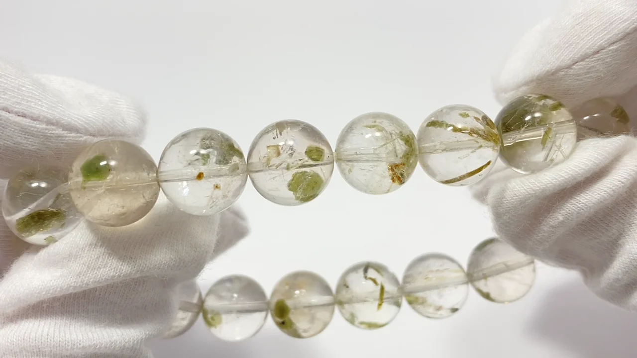 動画】【1点もの】グリーントルマリンインクォーツ ラウンド11.5mm 1連