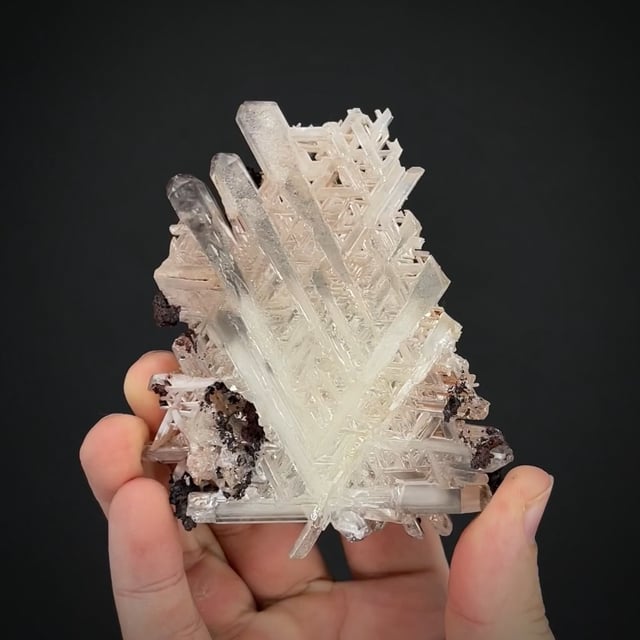 Cerussite - large, reticulated twin