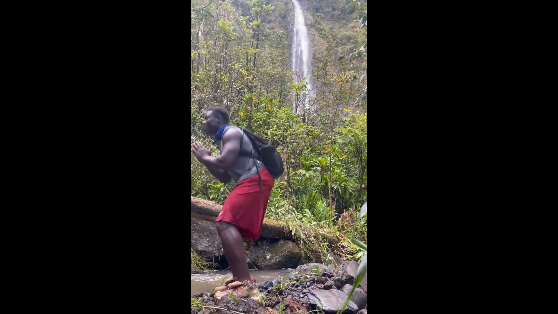 Watch micah awe's Air Squats: 119 air squats