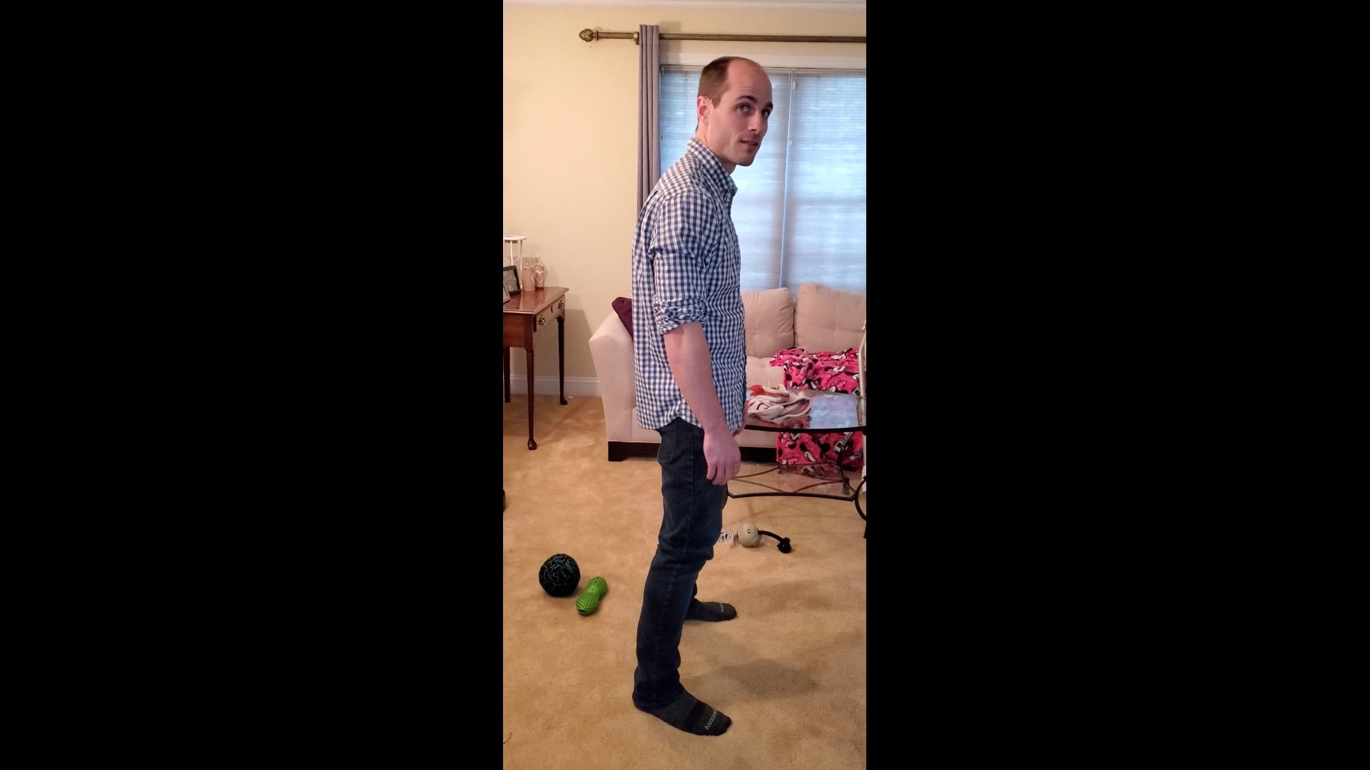 Watch kyle  starkey's Air Squats: 157 air squats