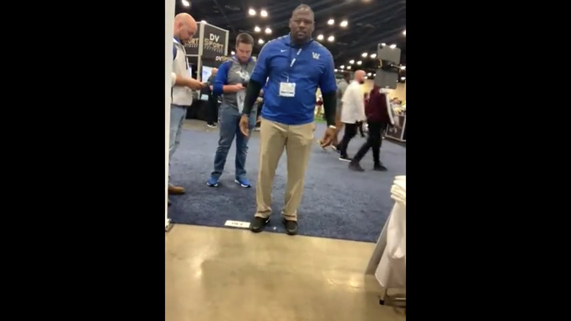 Watch PurpleShift athlete's Vertical Jump: 14.29 inches