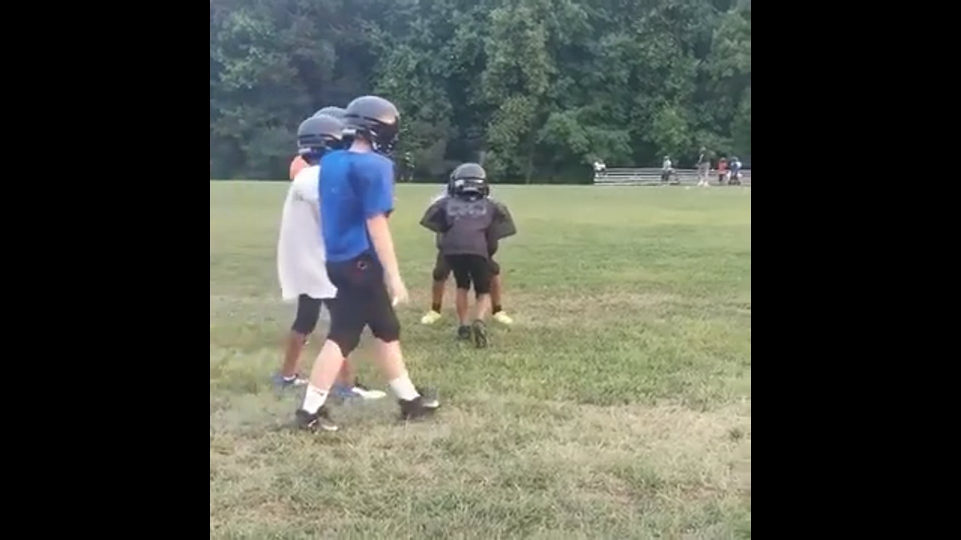 Watch micah awe's middle linebacker film