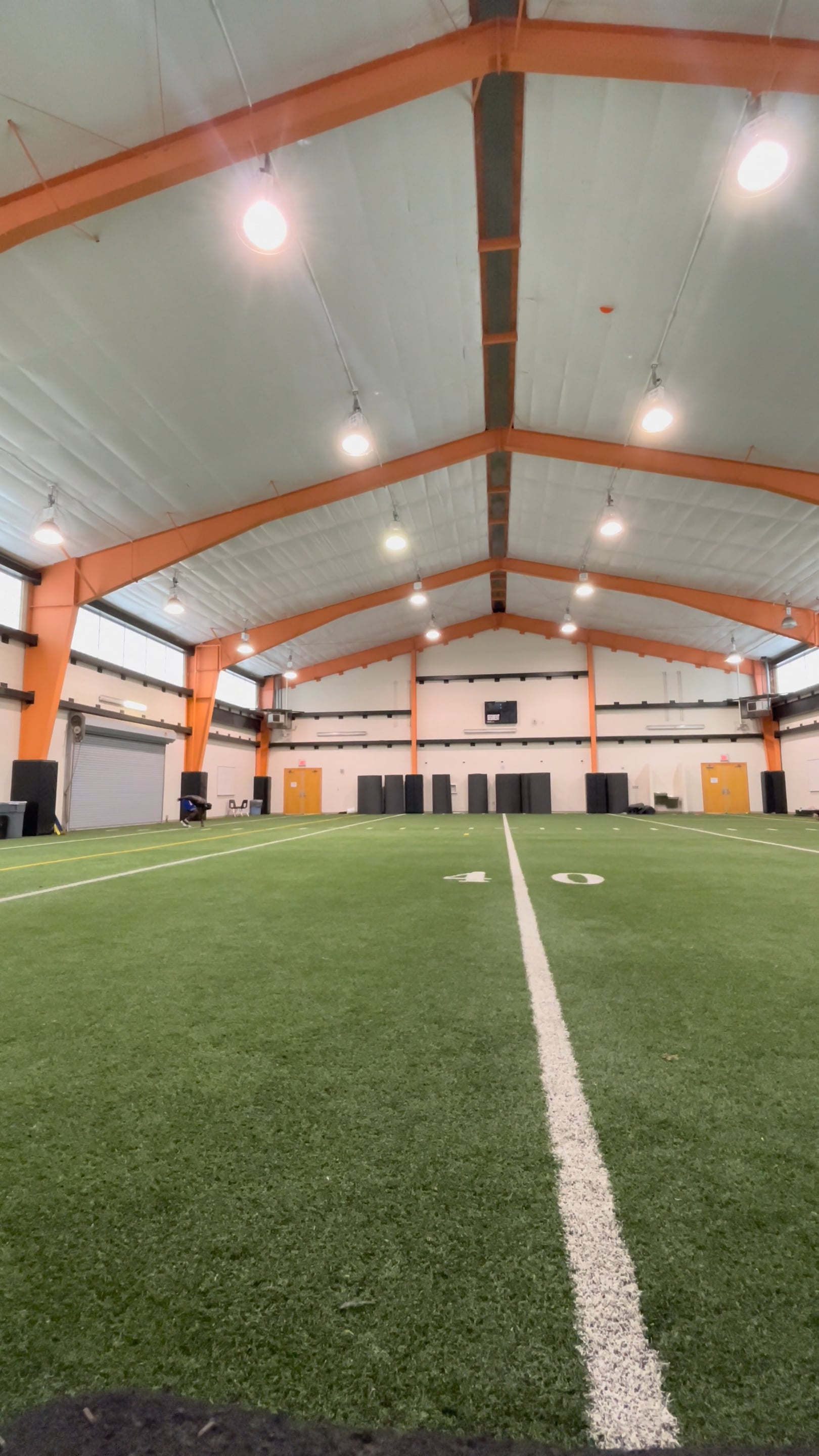 Watch micah awe's 10 Yard Dash: 1.66 seconds