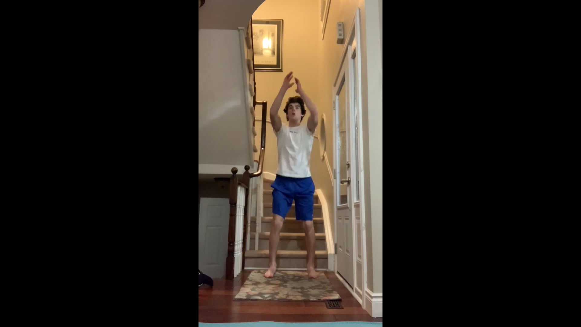 Watch marcus mazza's Vertical Jump: 25.4 inches