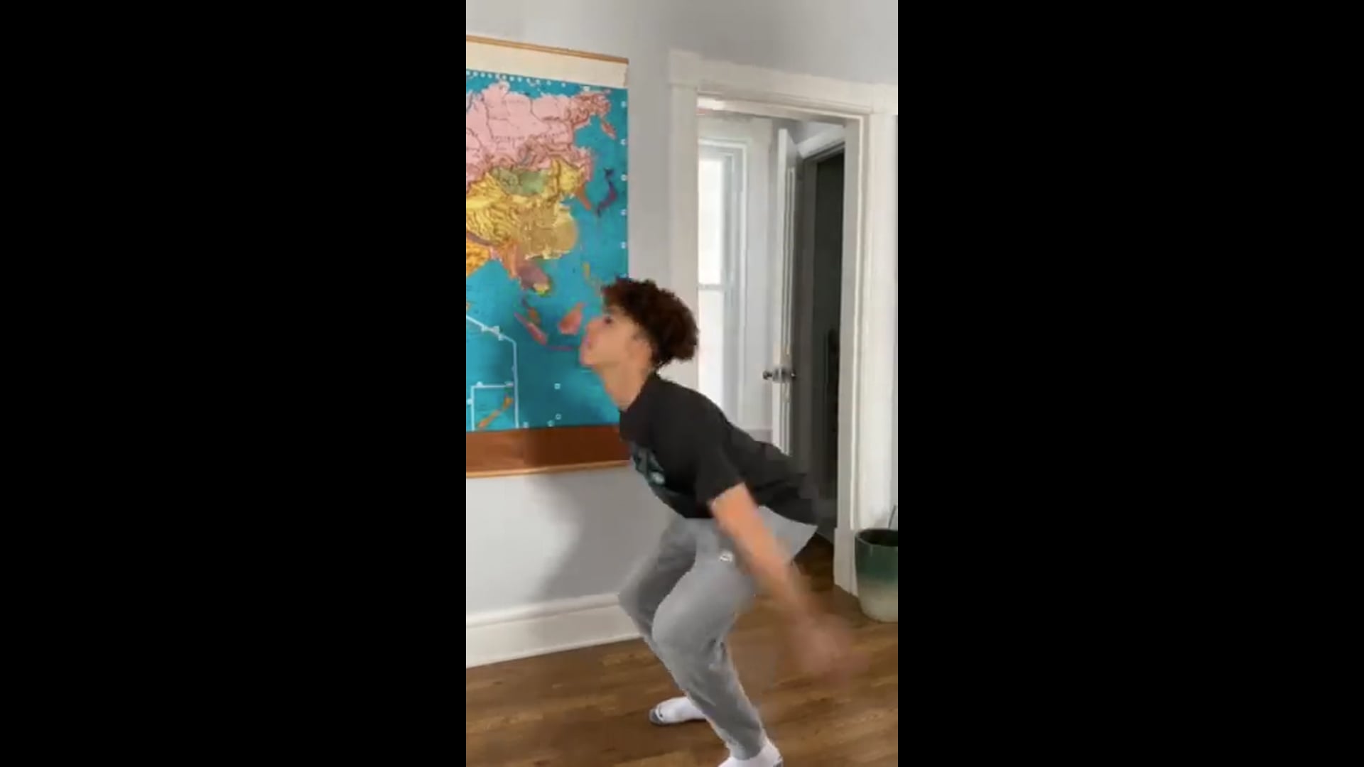 Watch PurpleShift athlete's Vertical Jump: 24.32 inches