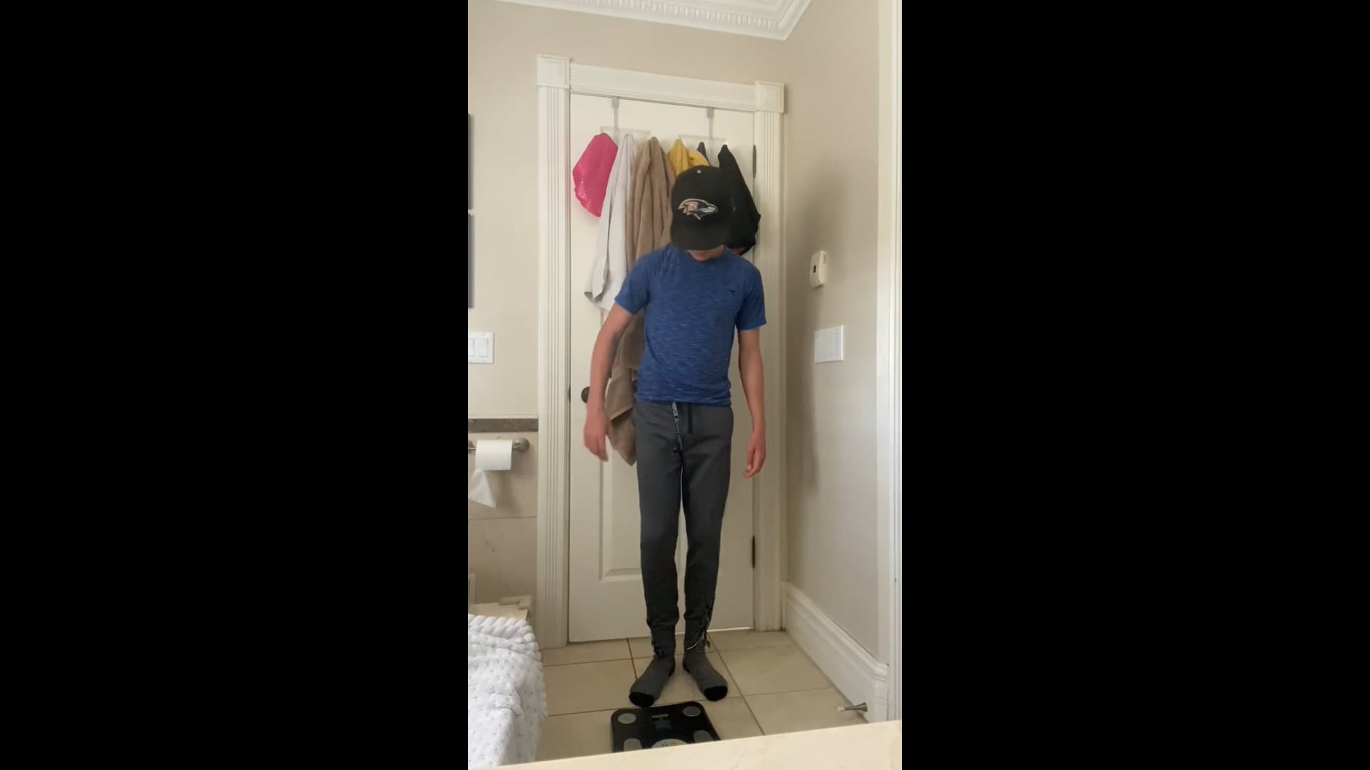 Watch PurpleShift athlete's Weight: 121 pounds