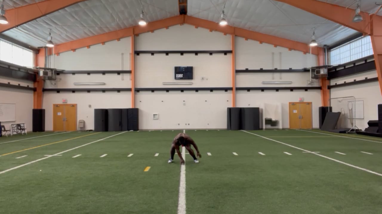 Watch micah awe's 5-10-5 Agility: 4.2 seconds