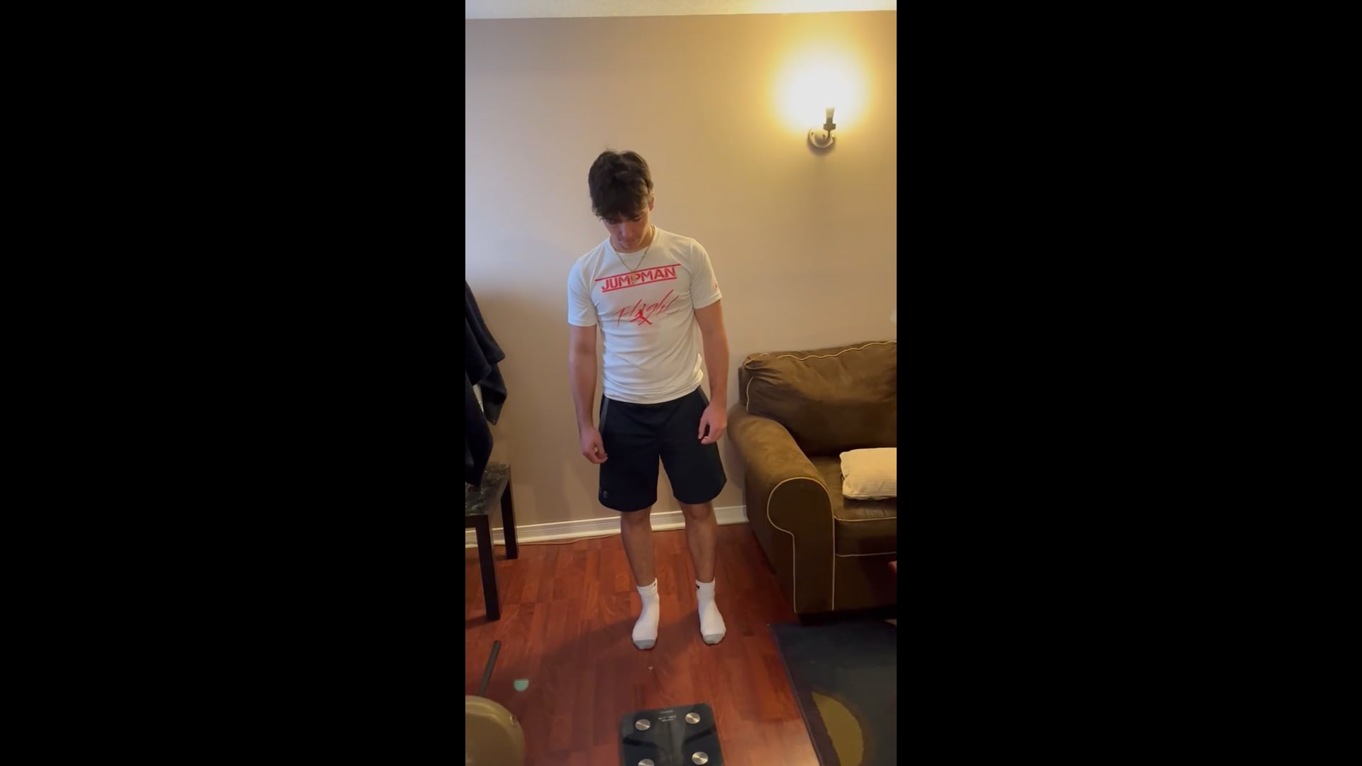 Watch dj fonti's Weight: 169.2 pounds