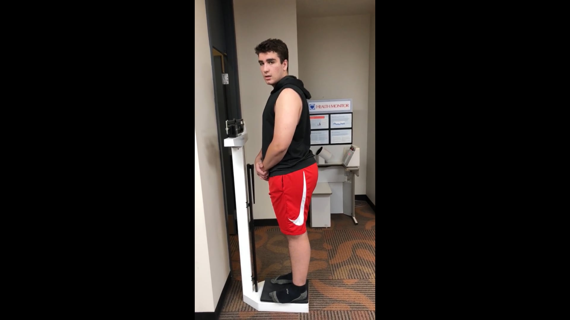 Watch trace johnson's Weight: 273 pounds