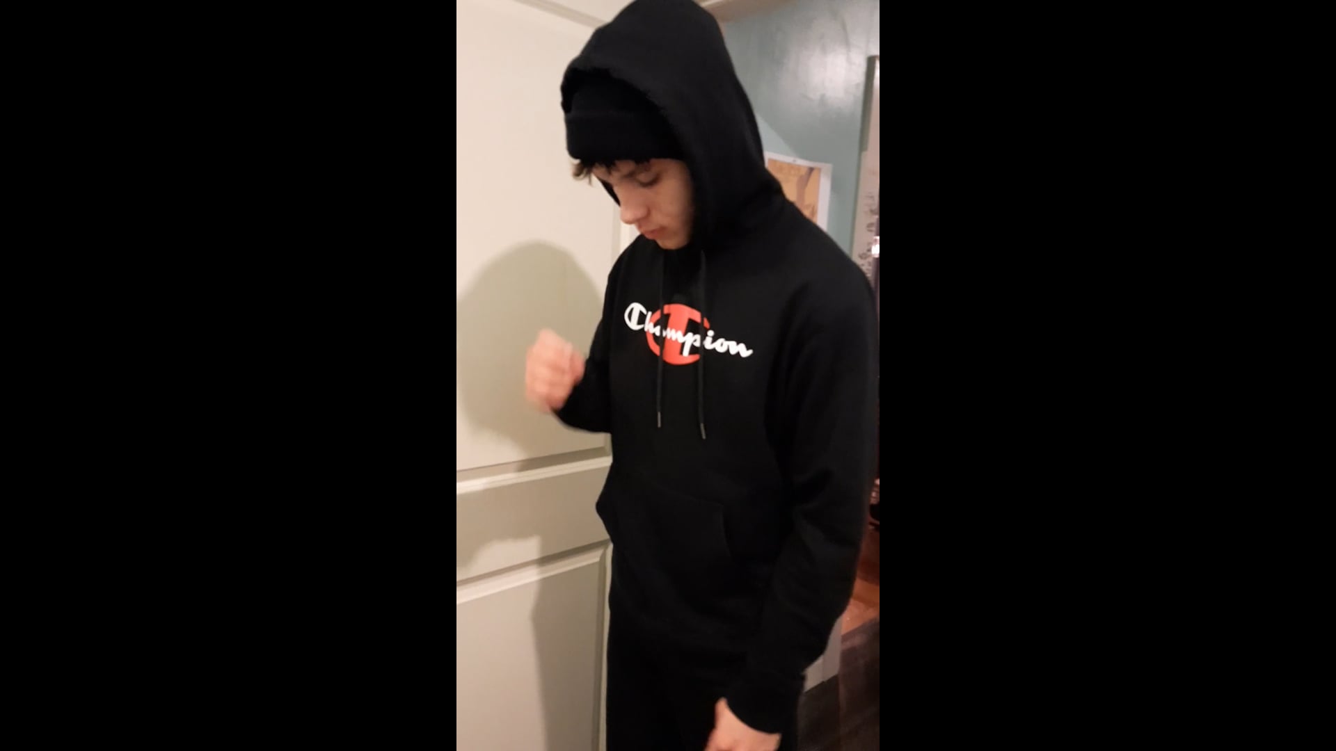 Watch tyler smith's Weight: 152 pounds