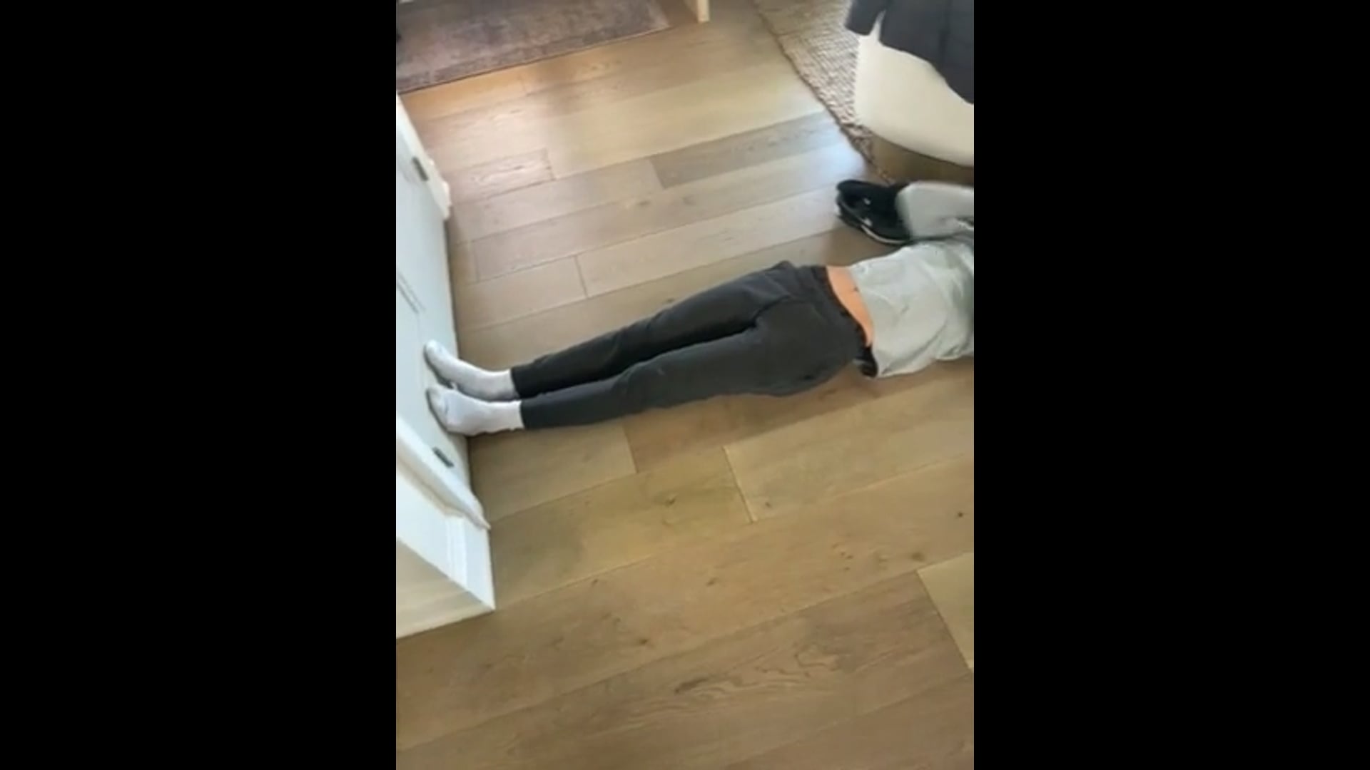 Watch josh bennett's Height: 75 inches