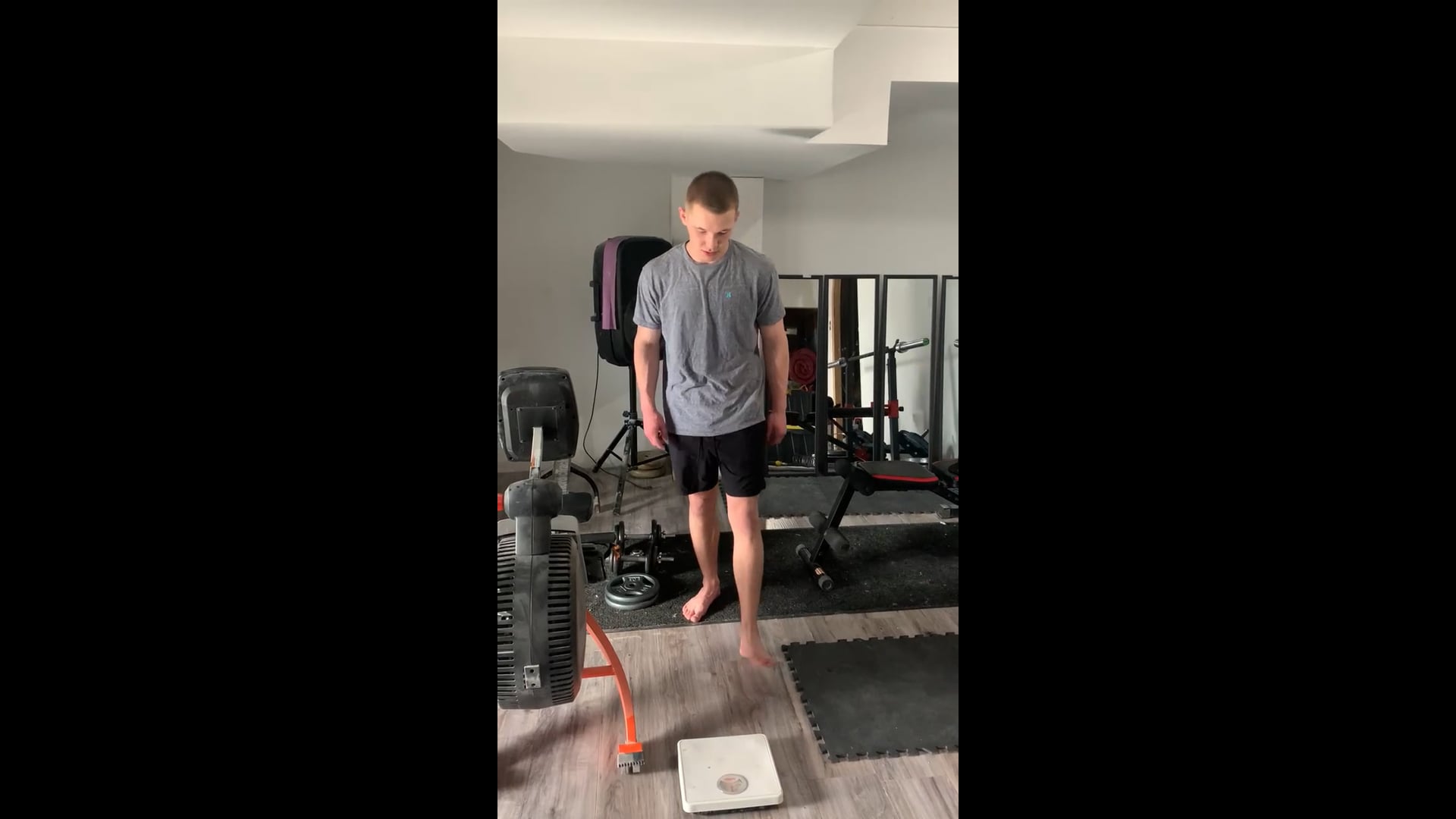 Watch kahlen  camden's Weight: Pending