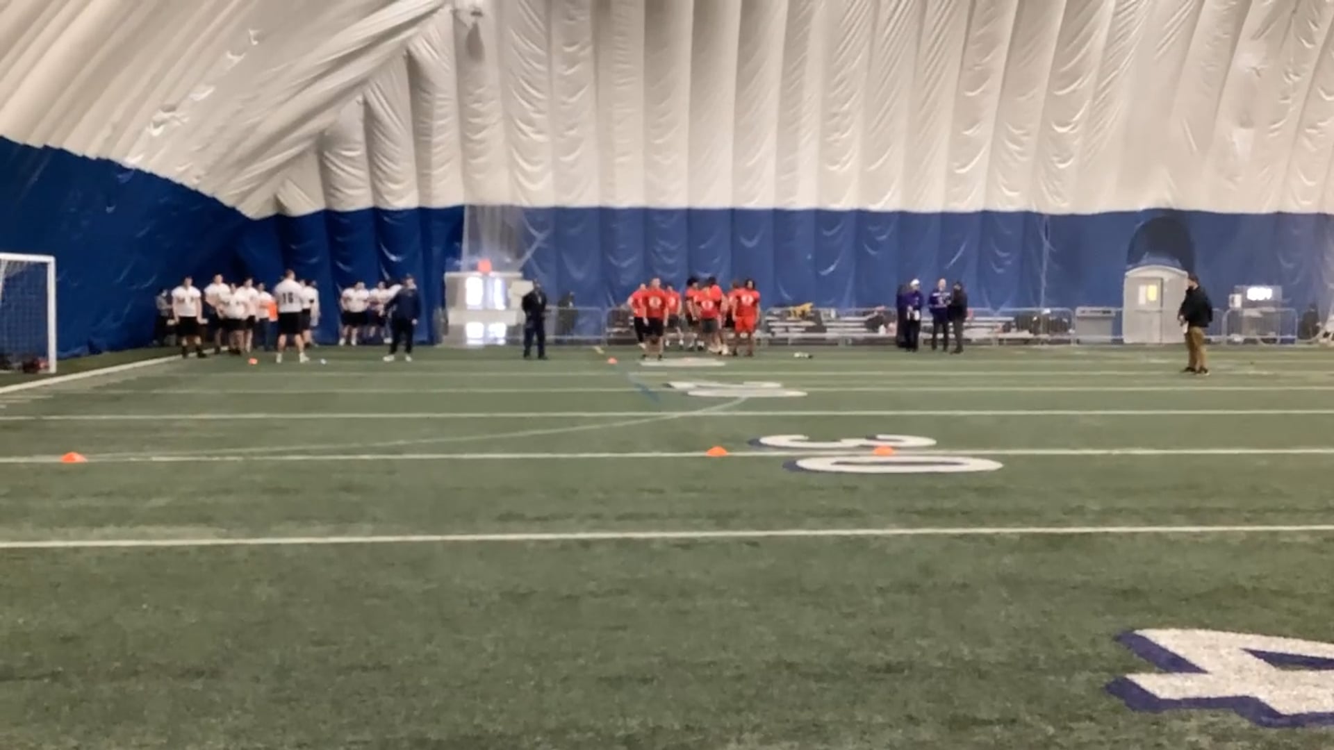 Watch evan degeer's 40 Yard Dash: 5.44 seconds