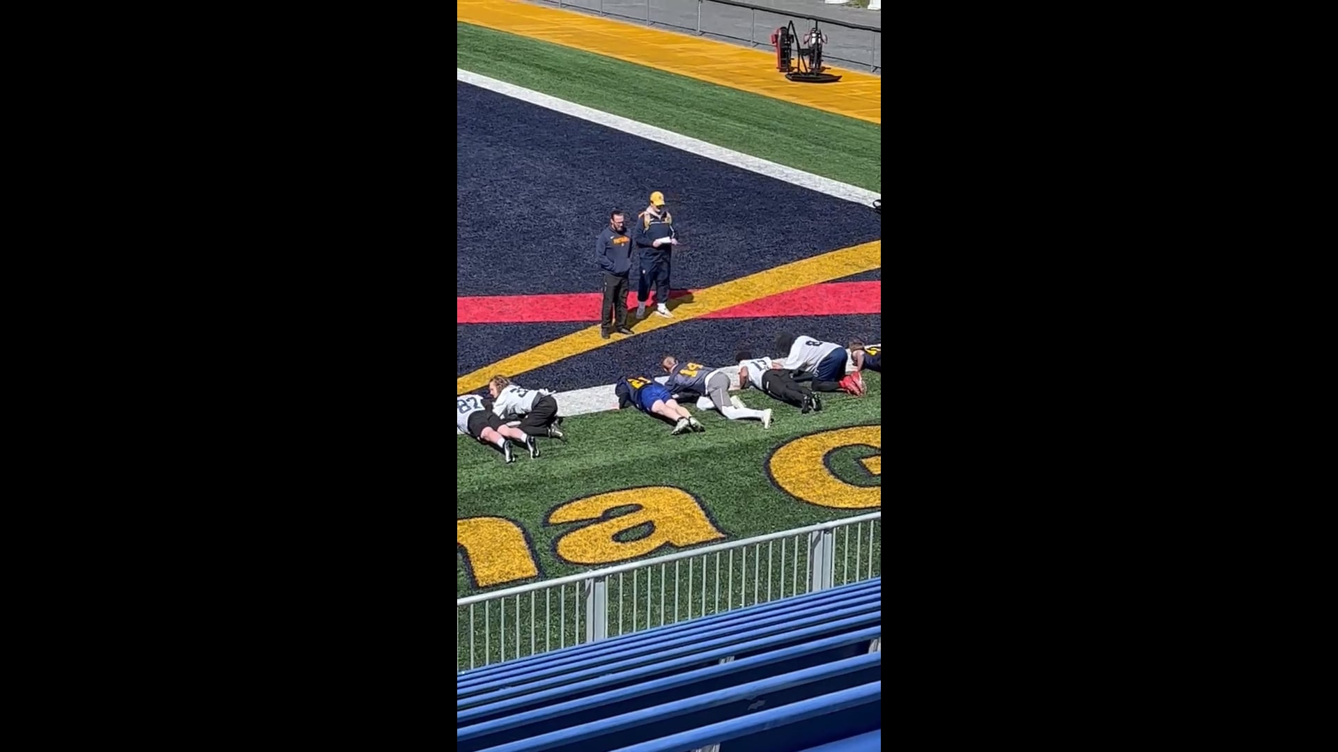 Watch noah ellard's Push Ups: 35 push ups