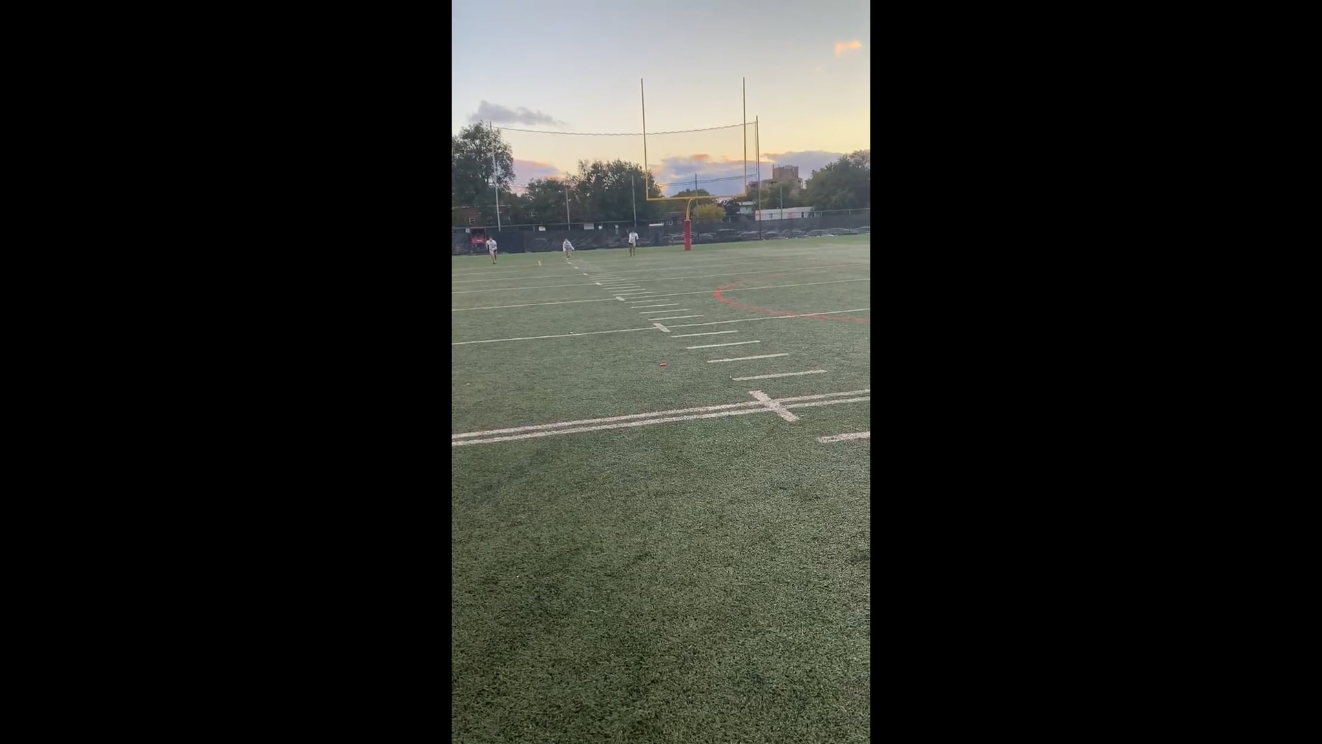 Watch julia pacifico's 40 Yard Dash: 5.94 seconds
