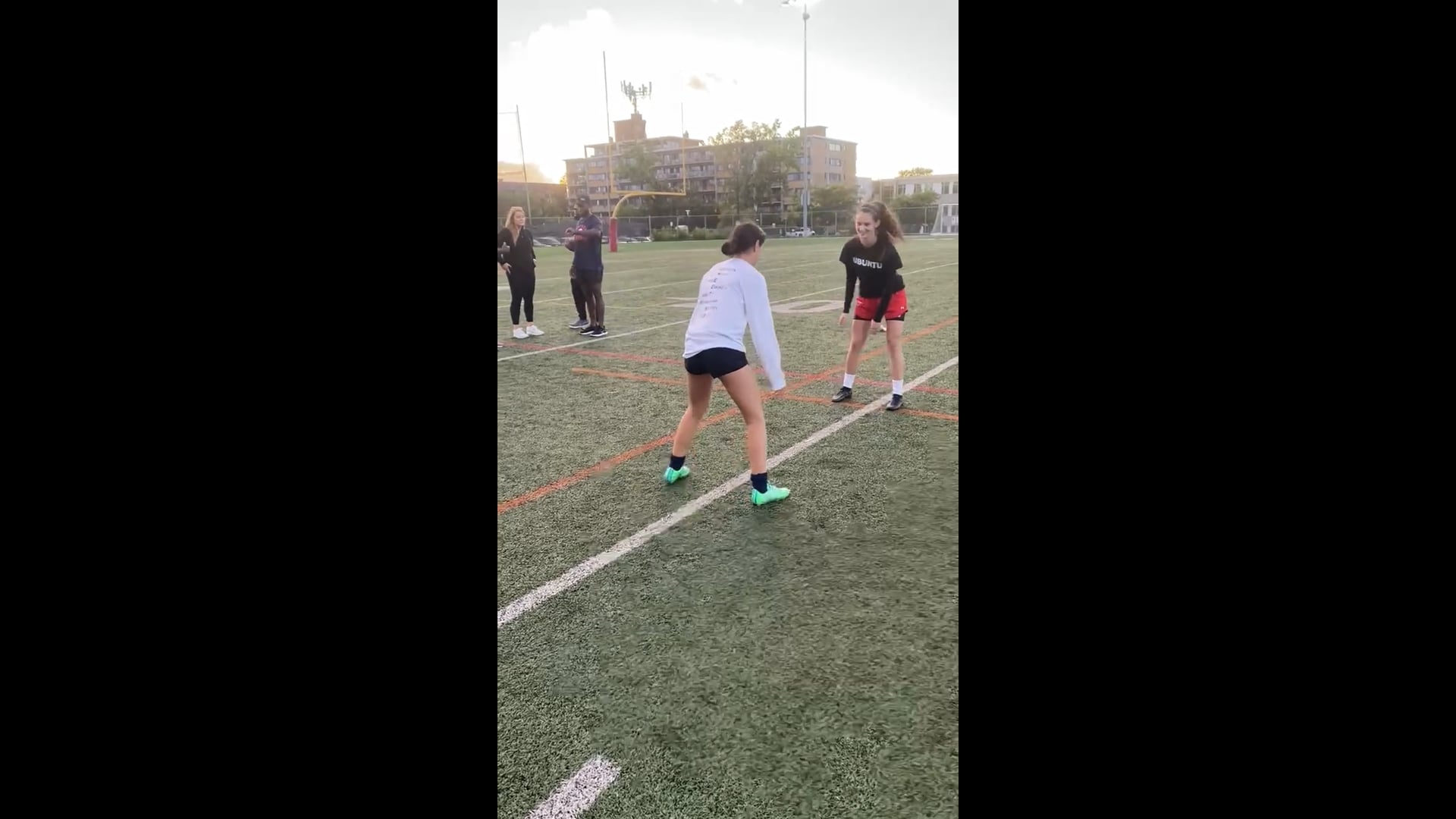 Watch julia pacifico's 5-10-5 Agility: 4.91 seconds