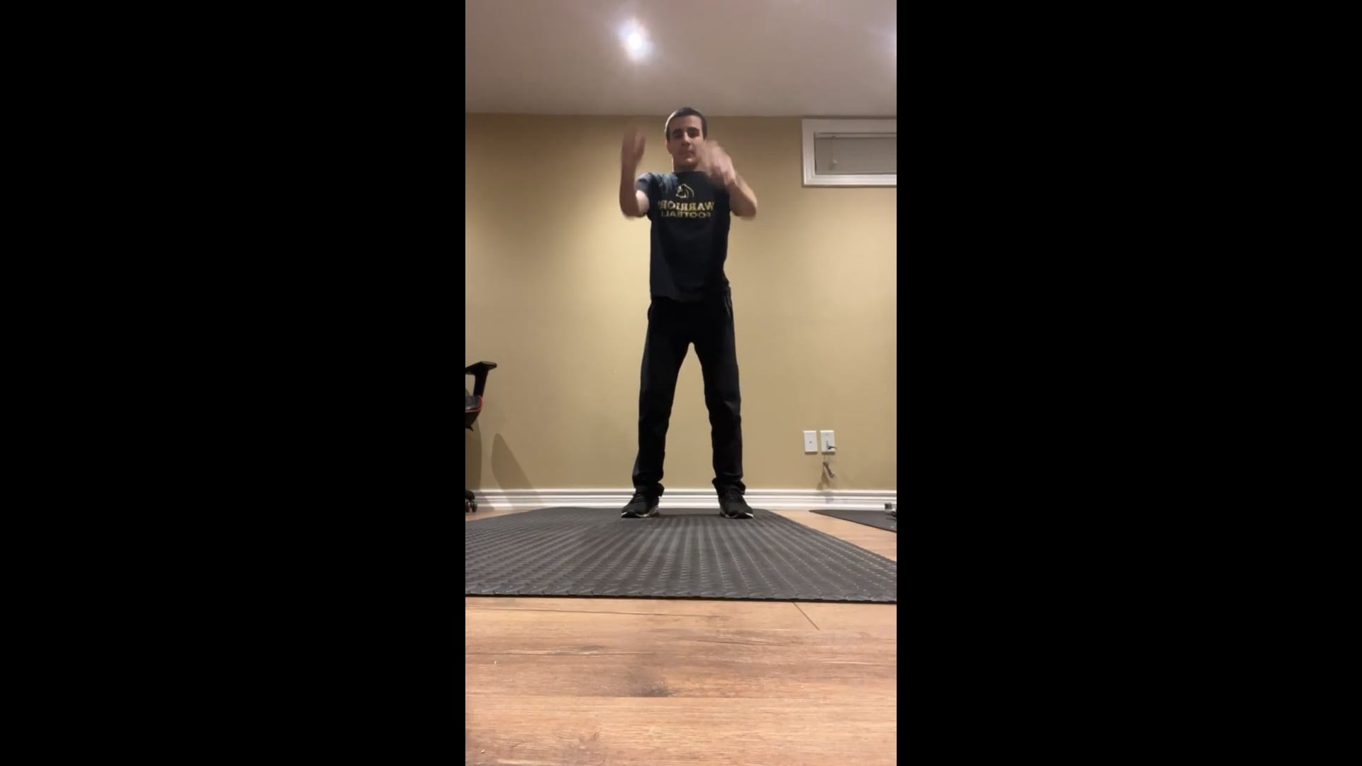 Watch PurpleShift athlete's Vertical Jump: 17.64 inches
