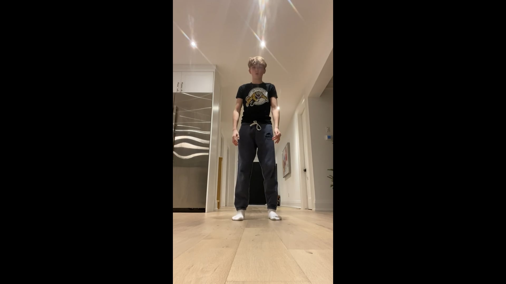 Watch jameson moore's Vertical Jump: 17.58 inches