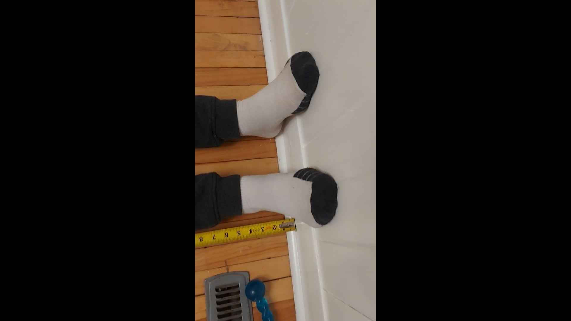 Watch PurpleShift athlete's Height: 69 inches